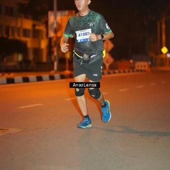 Runner Photo 8156550