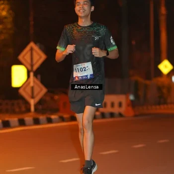 Runner Photo 8156564