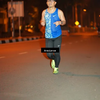 Runner Photo 8156569