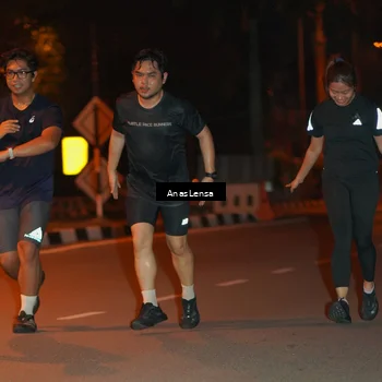 Runner Photo 8156602