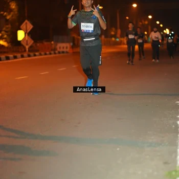 Runner Photo 8156609