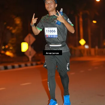 Runner Photo 8156612