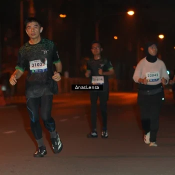 Runner Photo 8156620