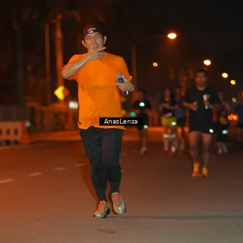 Runner Photo 8156654