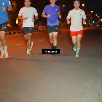 Runner Photo 8156679