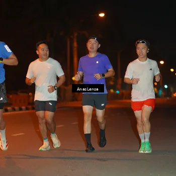 Runner Photo 8156682