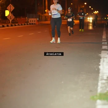 Runner Photo 8156723
