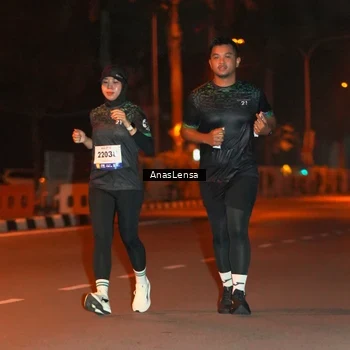 Runner Photo 8156764