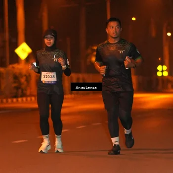 Runner Photo 8156767
