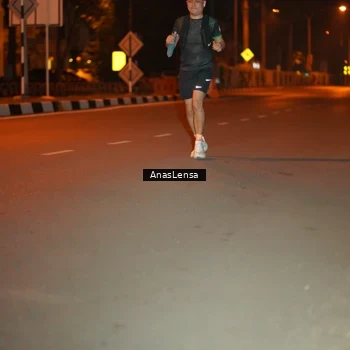 Runner Photo 8156791