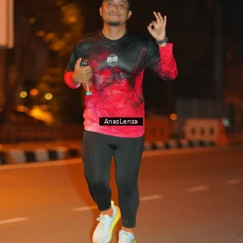 Runner Photo 8156820