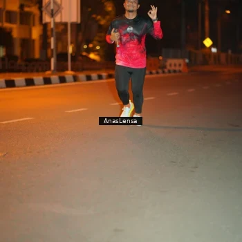 Runner Photo 8156823