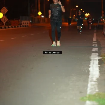 Runner Photo 8156851