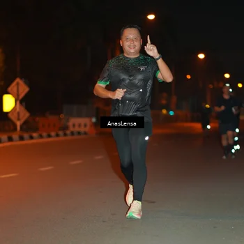 Runner Photo 8156858