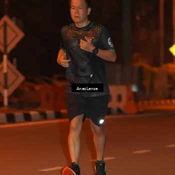 Runner Photo 8156877