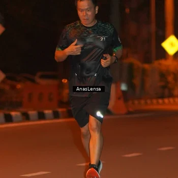 Runner Photo 8156880