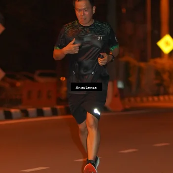 Runner Photo 8156881