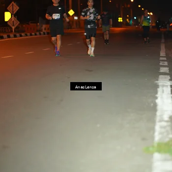 Runner Photo 8156892