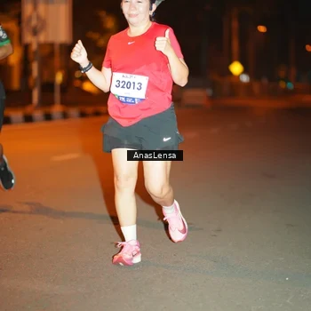 Runner Photo 8156900