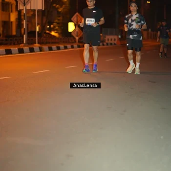 Runner Photo 8156902