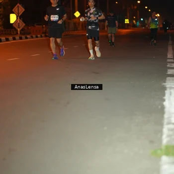 Runner Photo 8156903