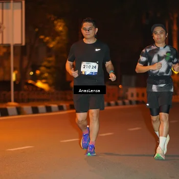 Runner Photo 8156909