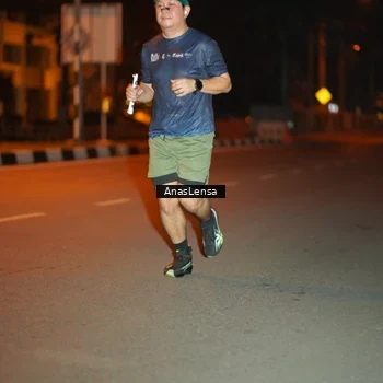 Runner Photo 8156922