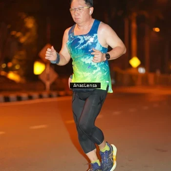 Runner Photo 8156928