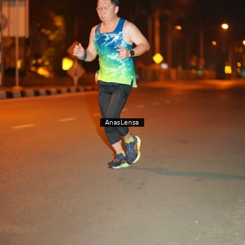 Runner Photo 8156935