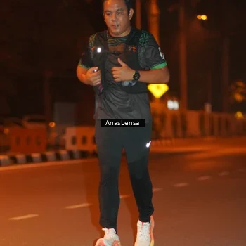 Runner Photo 8156936