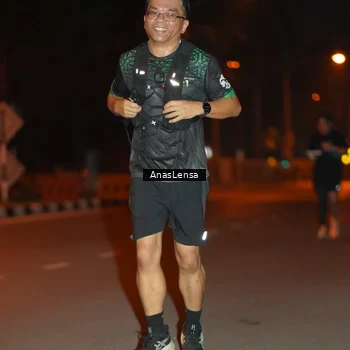Runner Photo 8156952