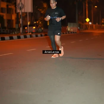 Runner Photo 8156959