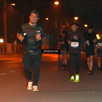Runner Photo 8156963