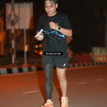 Runner Photo 8156965