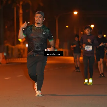 Runner Photo 8156973