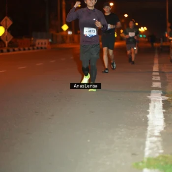 Runner Photo 8156978
