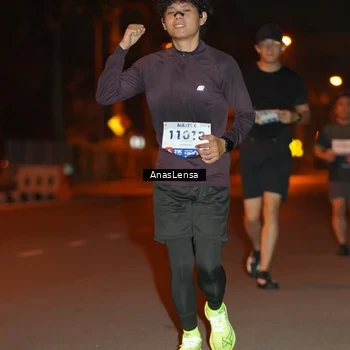 Runner Photo 8156980