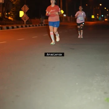 Runner Photo 8157012