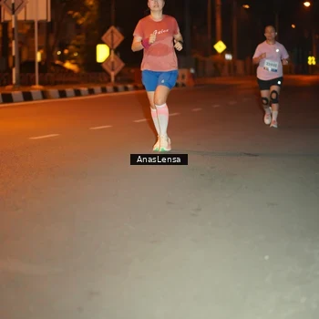Runner Photo 8157013