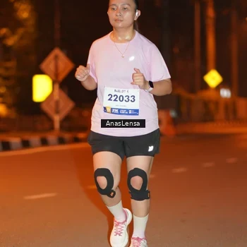 Runner Photo 8157031