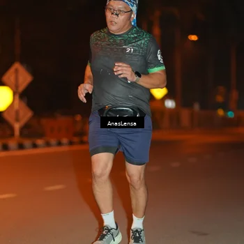 Runner Photo 8157034