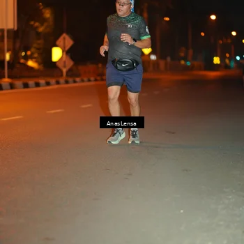 Runner Photo 8157039