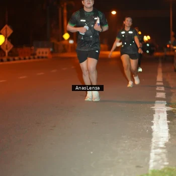 Runner Photo 8157048