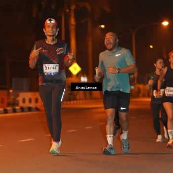 Runner Photo 8157071