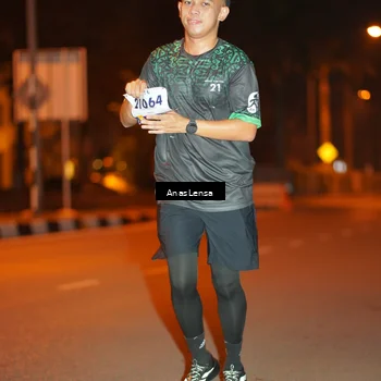Runner Photo 8157072