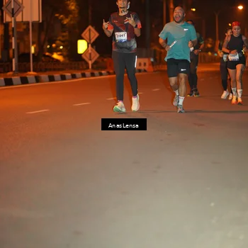 Runner Photo 8157074