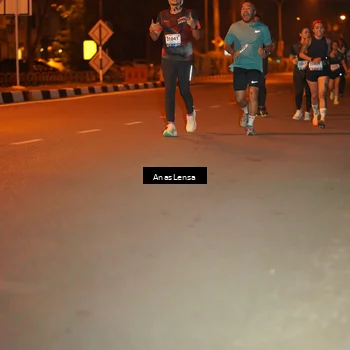 Runner Photo 8157075