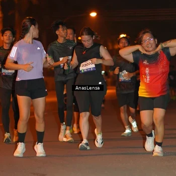 Runner Photo 8157154