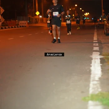 Runner Photo 8157161