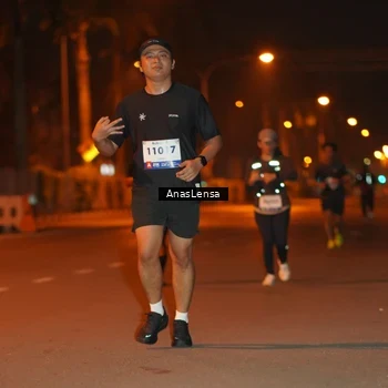 Runner Photo 8157171
